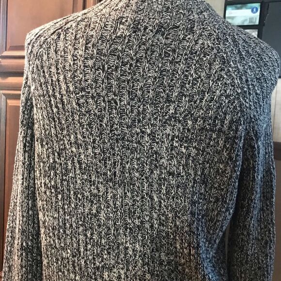 SO Size XL gray long sleeve sweater women’s - Picture 7 of 12